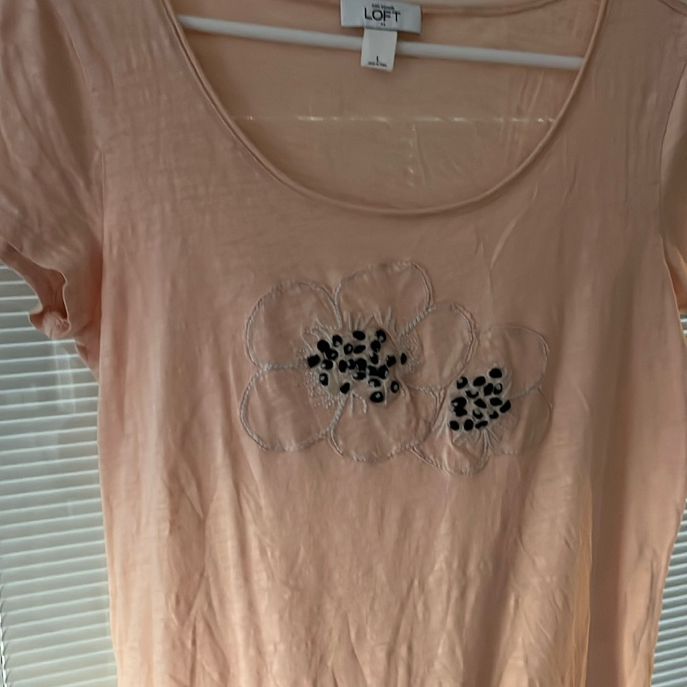 Loft, large tshirt
